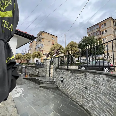 Apartament Canyon's House