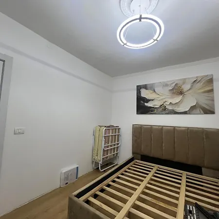 Canyon's House