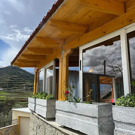 Apartment Canyon's House Corovode