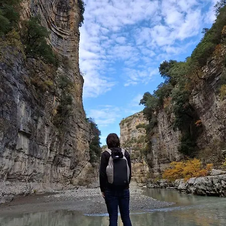 Canyon's House Zhaban