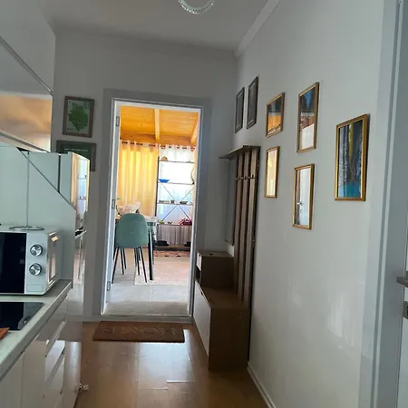 Canyon's House Zhaban