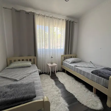 Canyon's House Zhaban